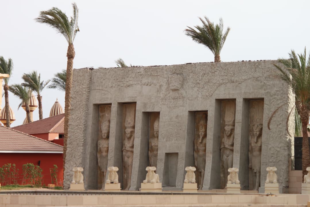 Show Pickalbatros Alf Leila Wa Leila Resort - Neverland Hurghada