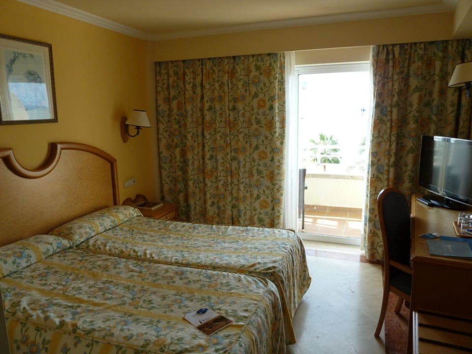 Zimmer 417 Grupotel Acapulco Playa - Adults Only