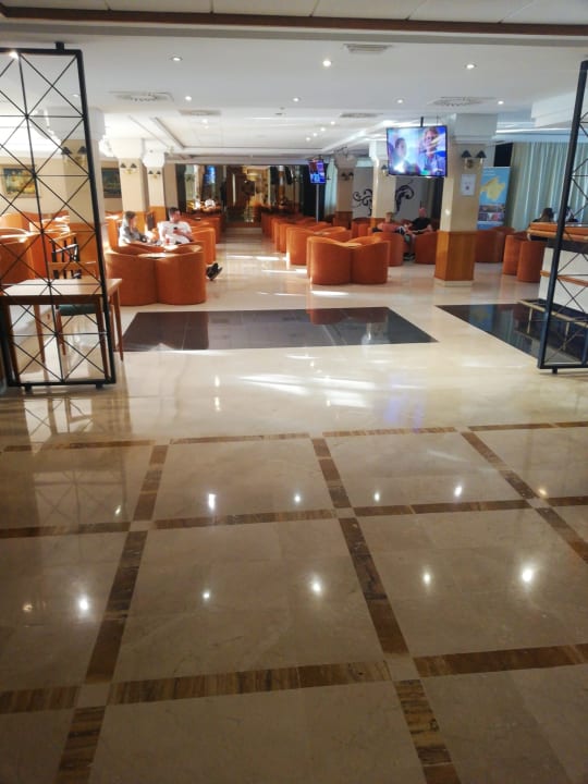 Lobby allsun Hotel Borneo - Adults only