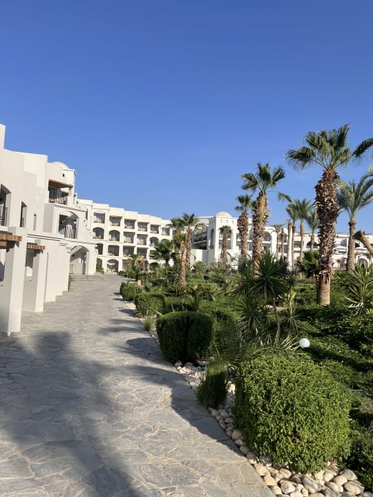 Gartenanlage Serry Beach Resort