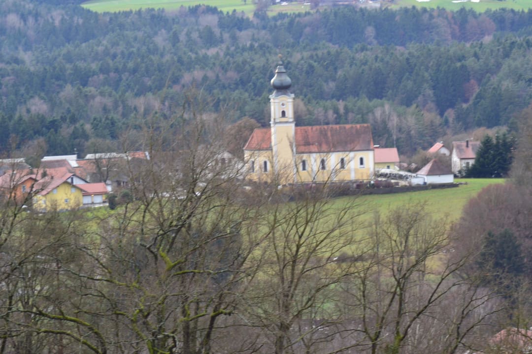Kirche von Lalling Thula Wellnesshotel Bayerischer Wald