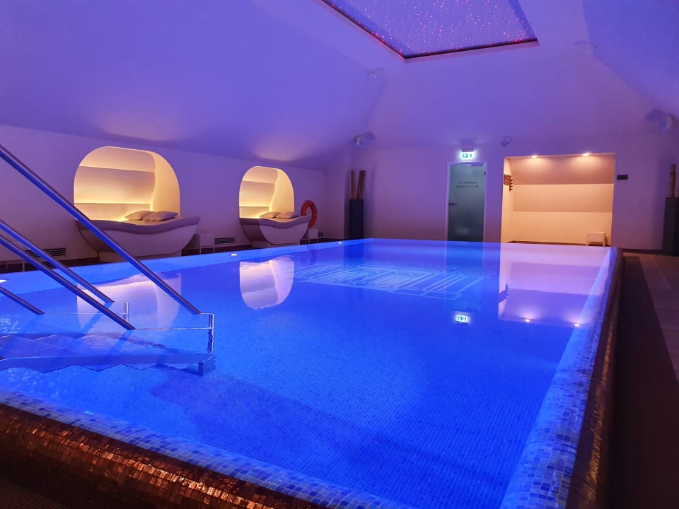 Pool Hotel Taschenbergpalais Kempinski Dresden