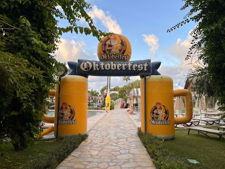 Pool Arum Barut Collection