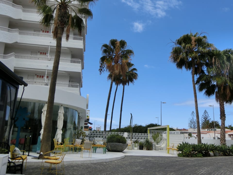 Außenansicht Hotel Gold by Marina