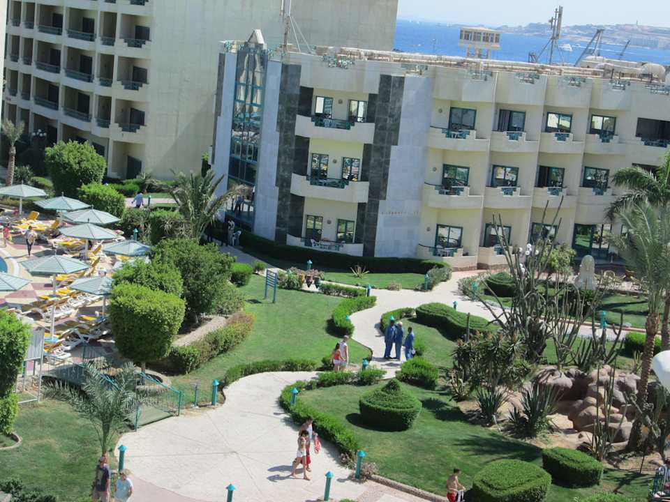 Вид из стеклянного лифта Moreno Horizon Spa & Resort