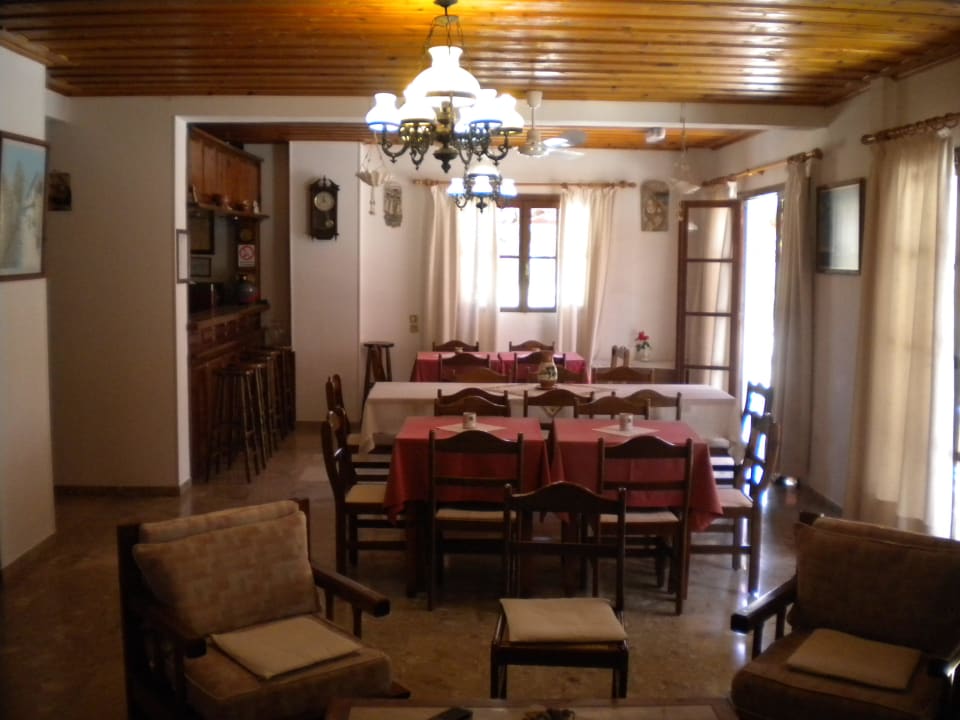 Entrance Hotel Angeliki