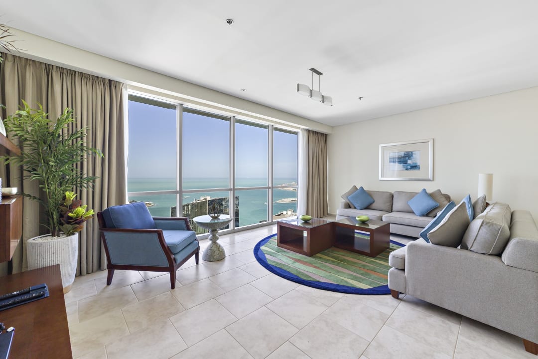 Zimmer Blue Beach Tower The Walk JBR