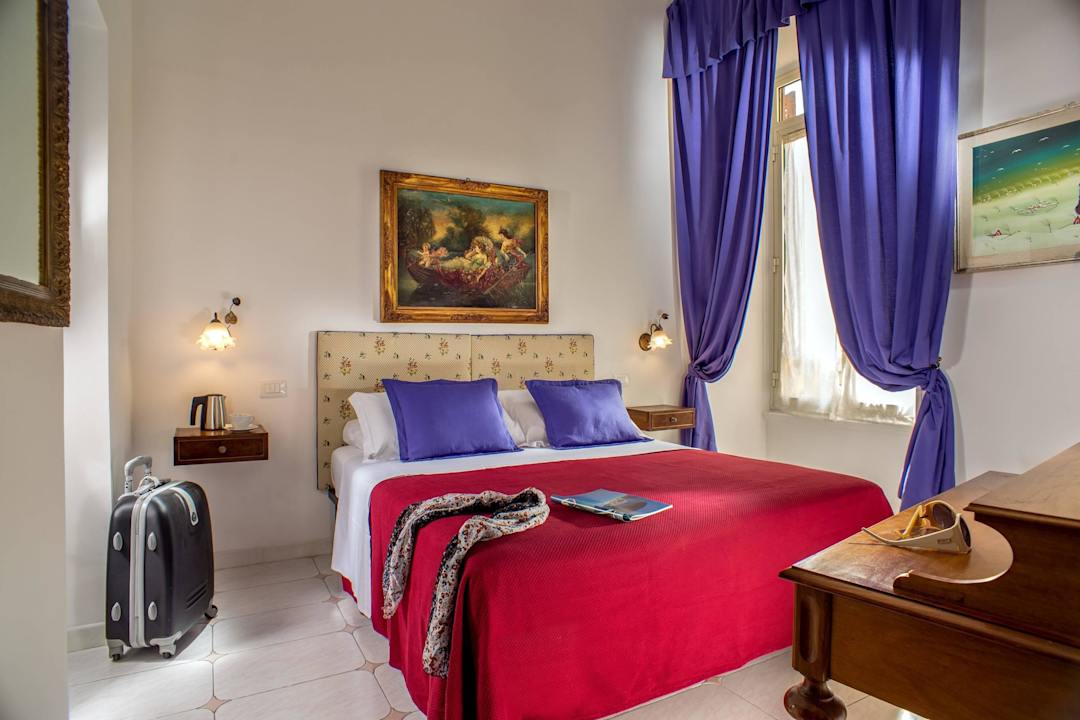 Double Room Roma Central Guest House