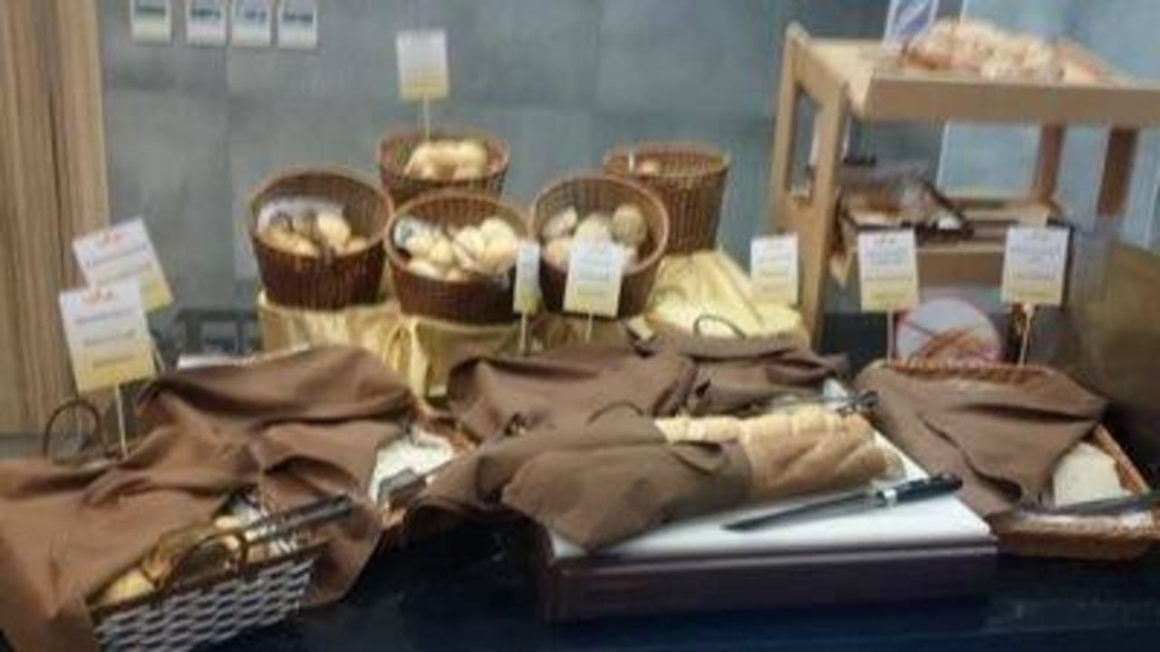 Große Brotauswahl am Morgen HVD Viva Club Hotel