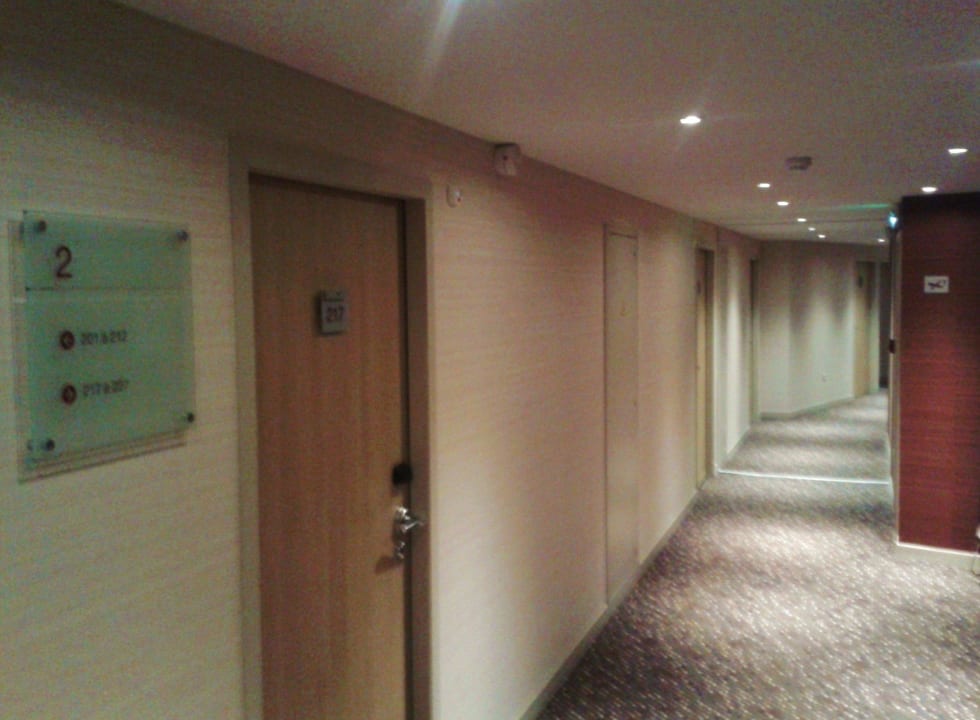 Hotelová chodba Hotel Mercure Valenciennes Centre