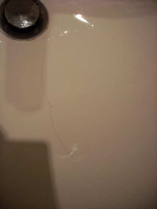 Riss im Waschbecken Hotel Grand Palladium Palace Resort, Spa & Casino