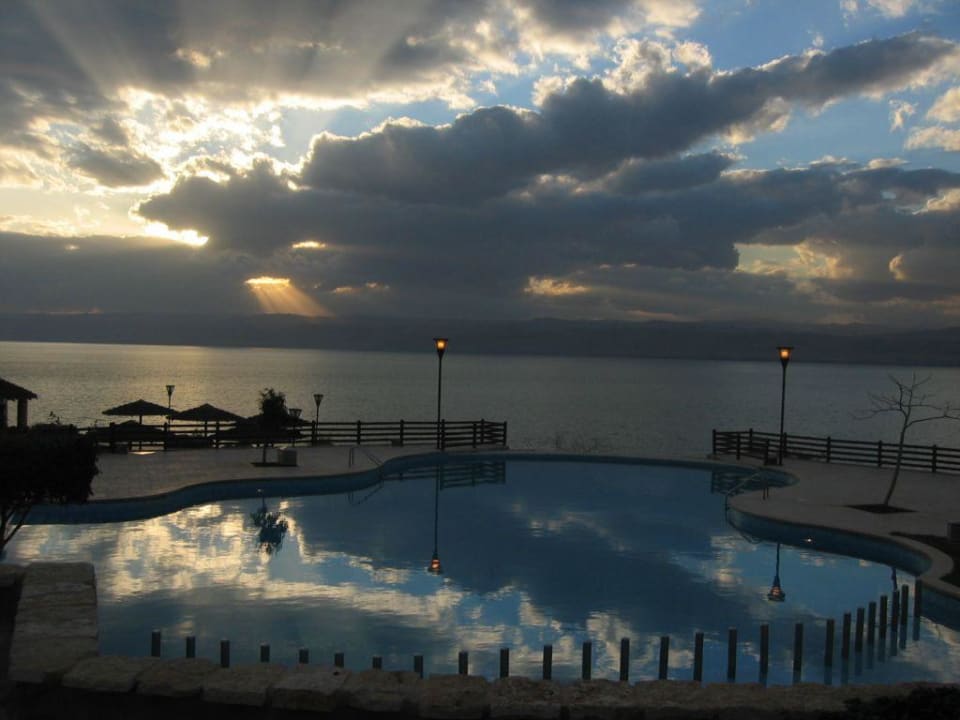 Sonnenuntergang am Toten Meer Dead Sea Marriott Resort & Spa