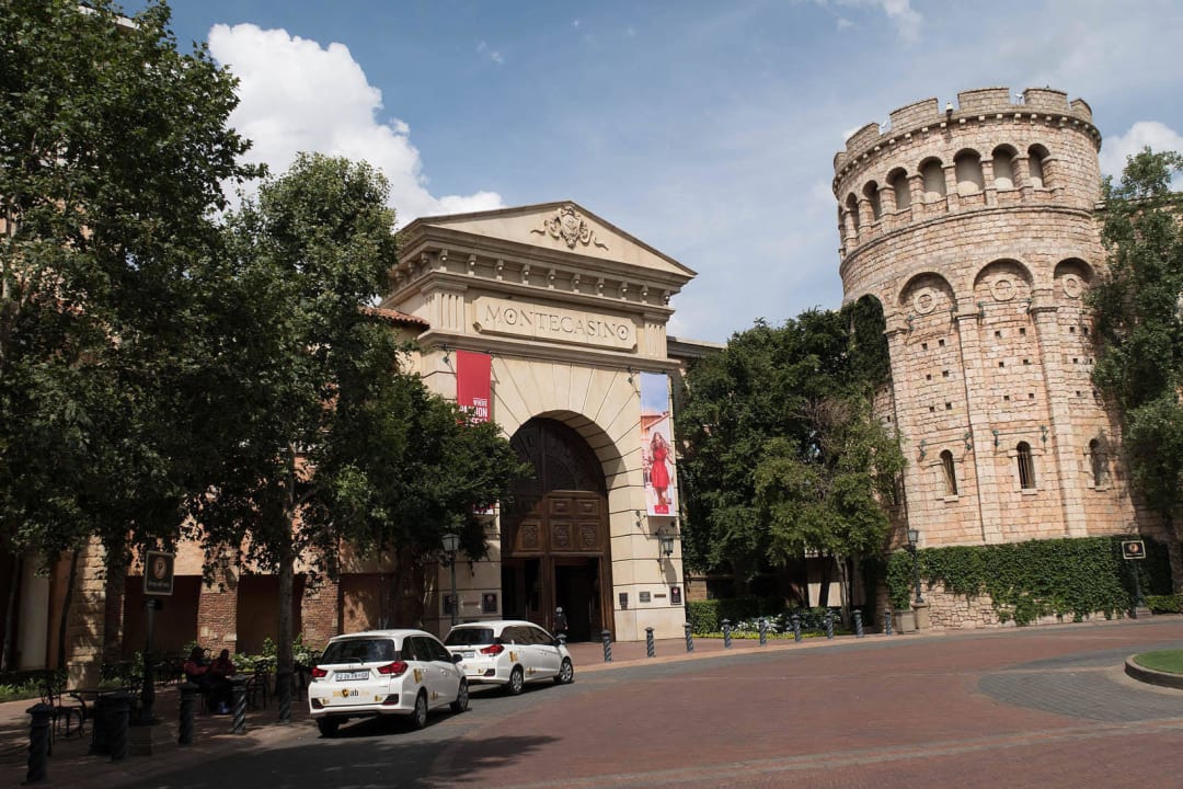 Boulevard mit Casino (Eingang) Hotel Palazzo Montecasino