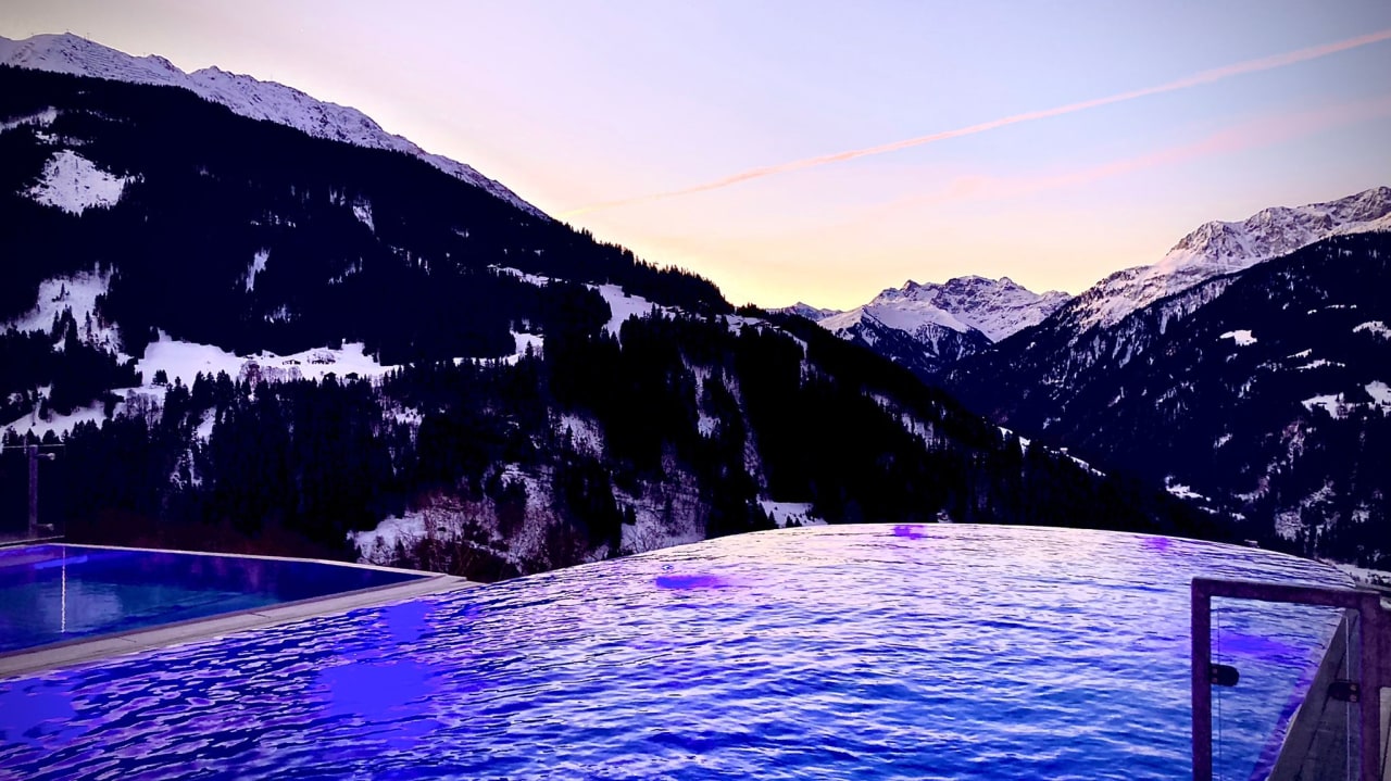 Pool Hotel Fernblick Montafon