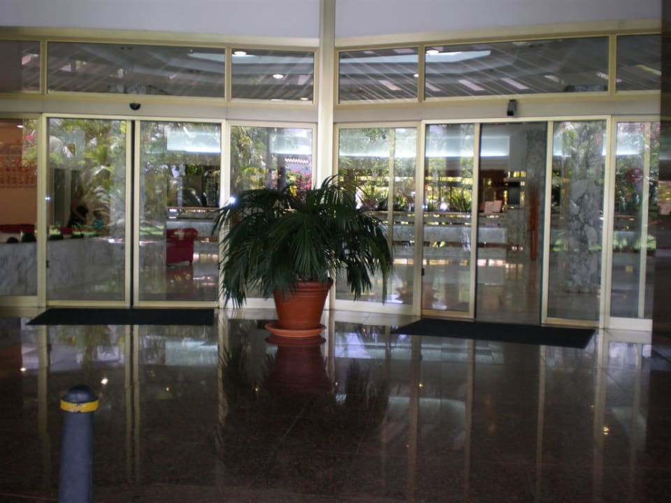 EIngang zum Hotel Gran Canaria Princess