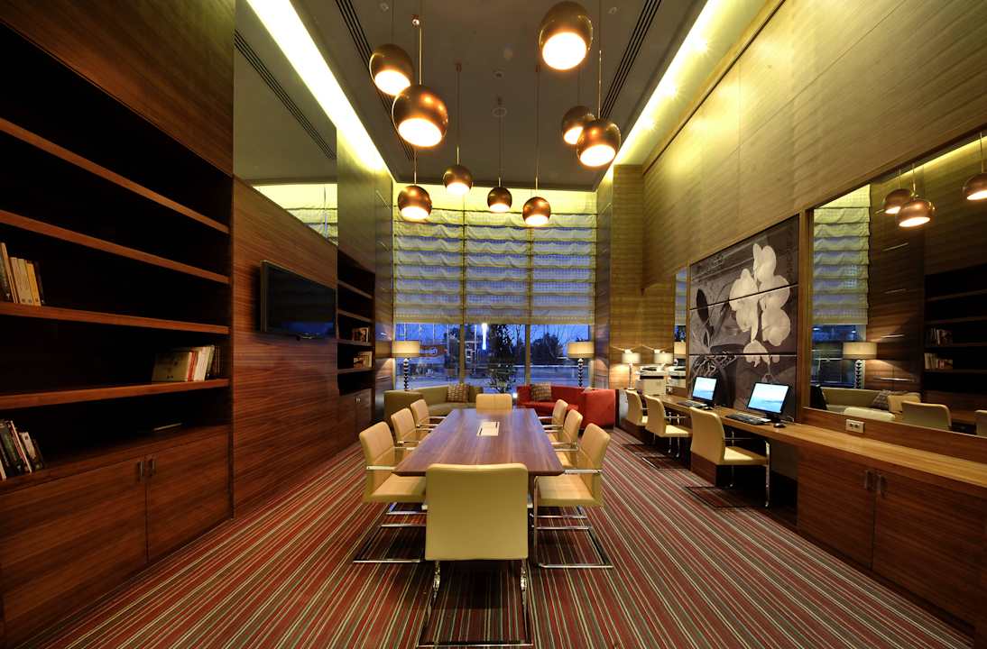 Working Zone Hampton By Hilton Bursa