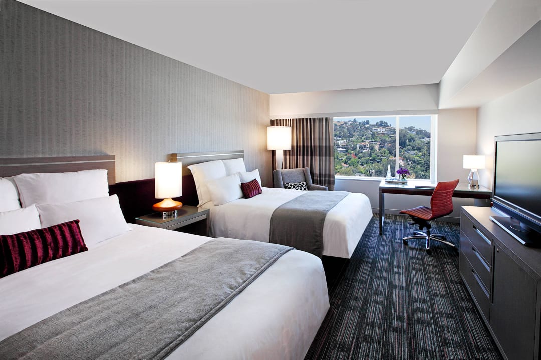Double Guest Room Loews Hollywood Hotel