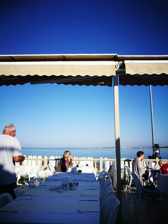 Gastro Can Garden Beach