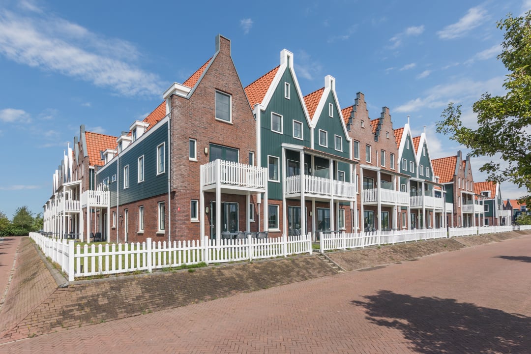 Außenansicht Roompot Marinapark Volendam