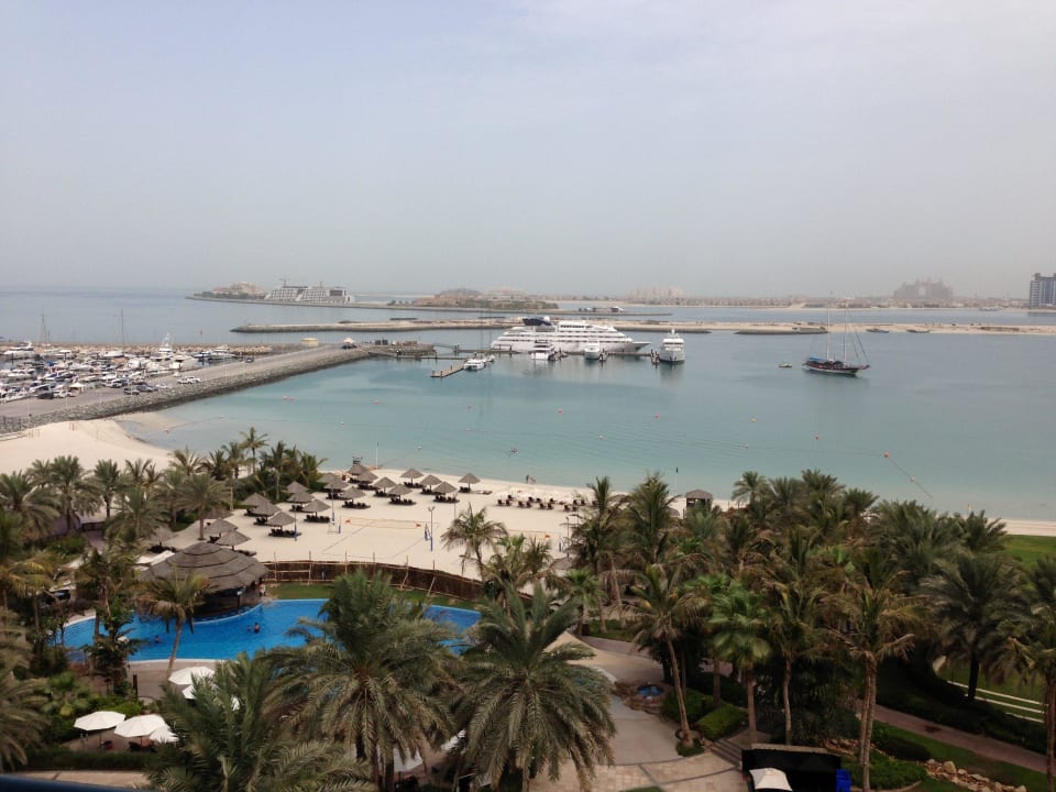 Seaview 1 Le Meridien Mina Seyahi Beach Resort & Waterpark