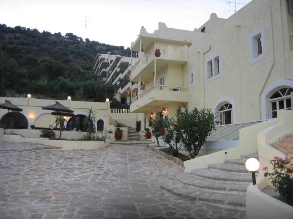 Aufgang zum Hotel Heliotrope Hotel Heliotrope