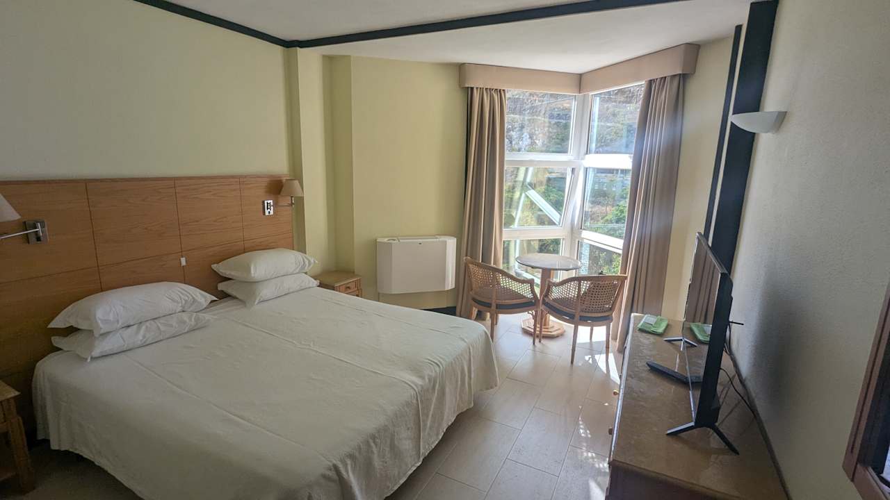 Zimmer Hotel Dom Pedro Madeira