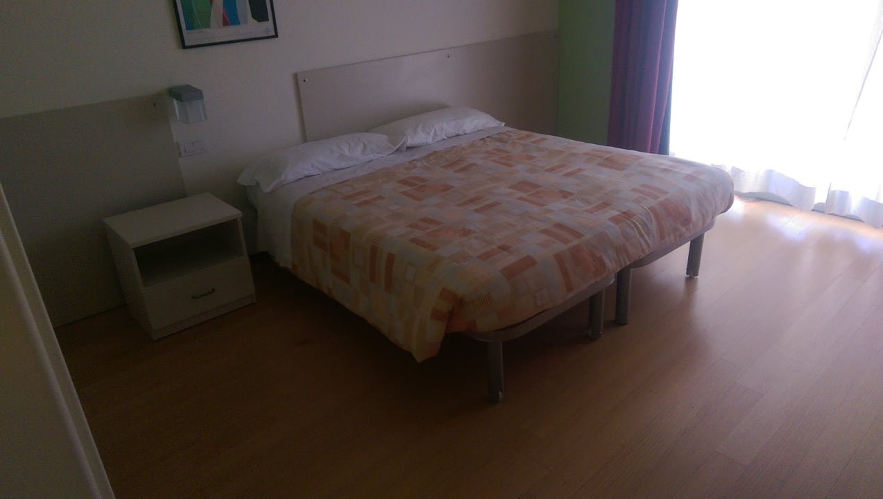 Zimmer Hotel Lago Losetta