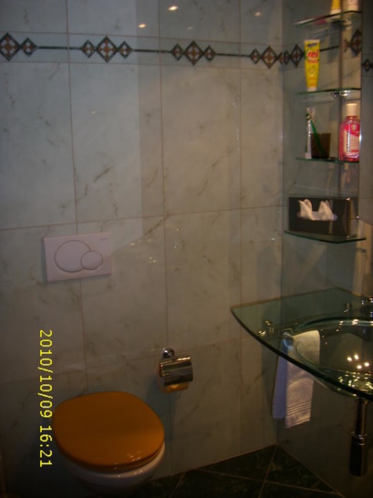 Badezimmer Chalet-Hotel Larix