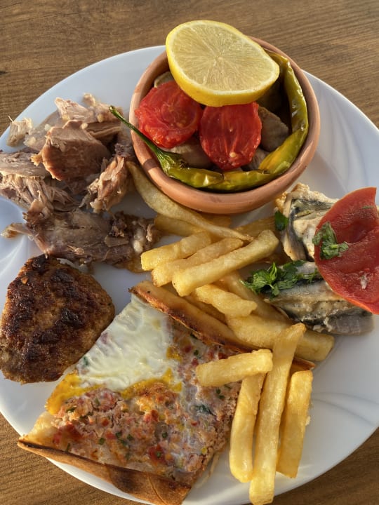 Gastro Le Bleu Hotel & Resort