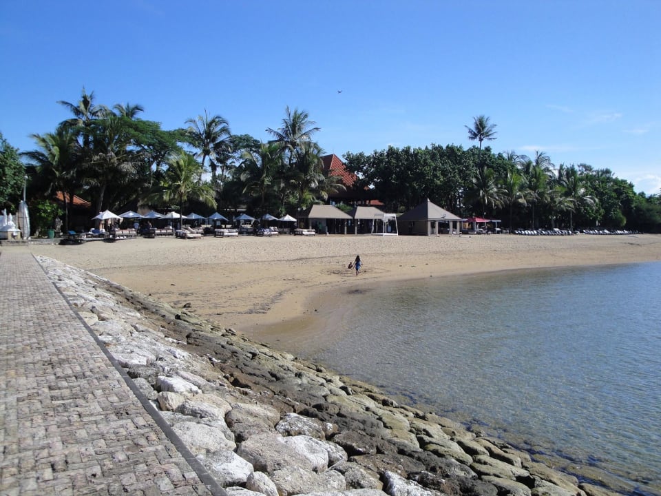 Strandabschnitt Puri Santrian