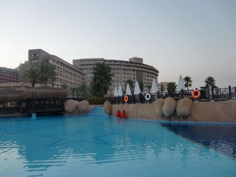 Pool & Hotel Fame Residence Lara & Spa