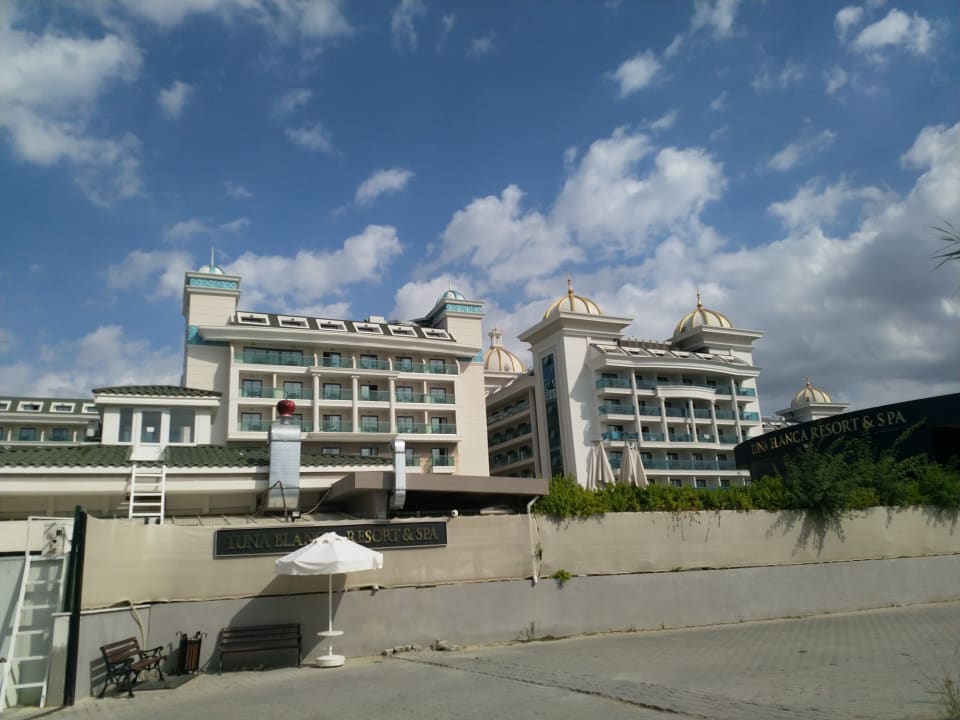 Außenansicht Luna Blanca Resort & Spa