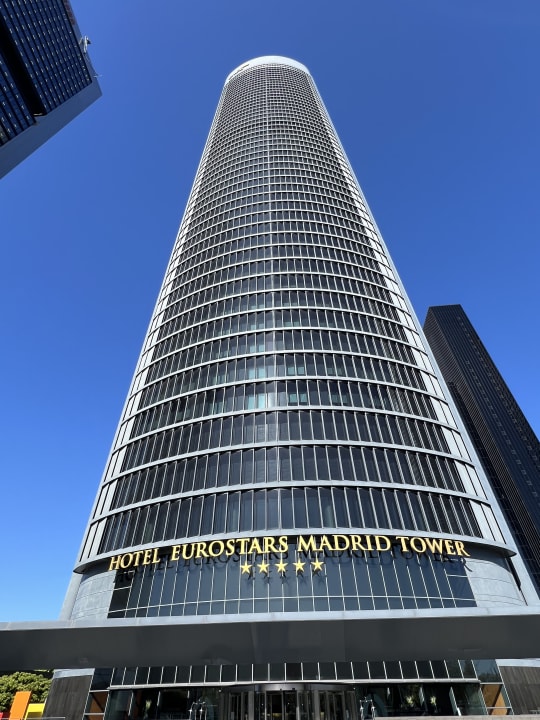 Außenansicht Hotel Eurostars Madrid Tower