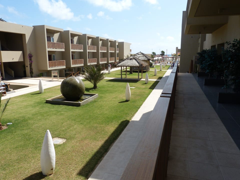 Blick in den Garten Oasis Salinas Sea