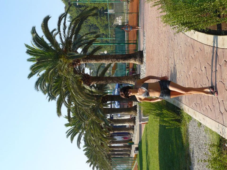 Дорога к пляжу Iberostar Waves Bellevue