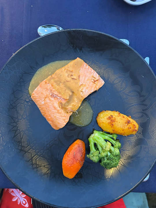 Strand Side Story Resort & Spa