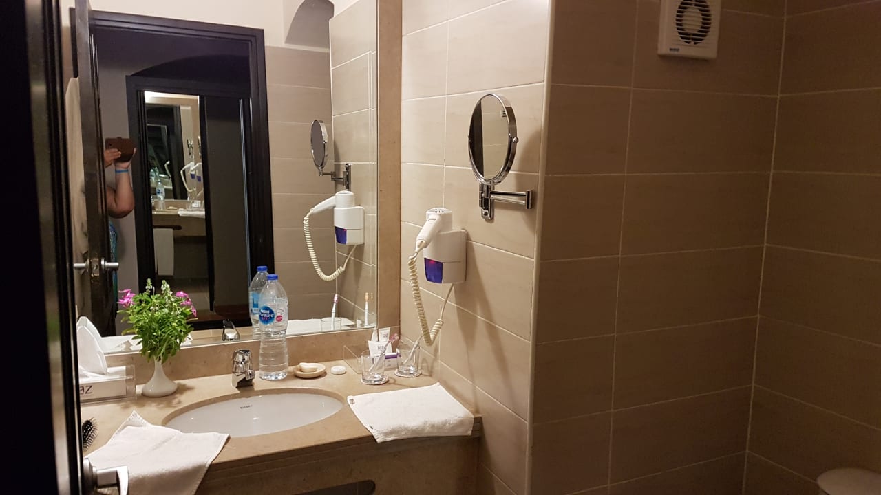 Zimmer Jaz Makadina