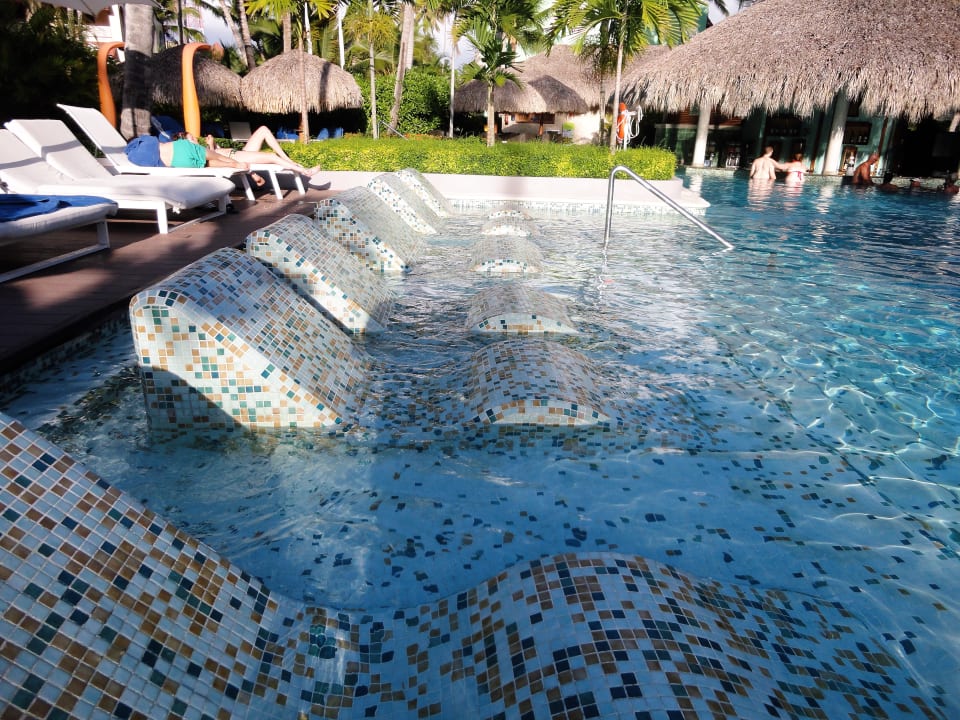 Pool Hotel Grand Palladium Palace Resort, Spa & Casino