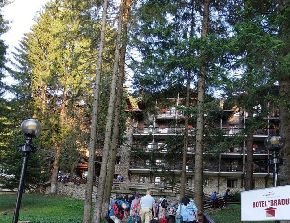Außenansicht Hotel Bradul