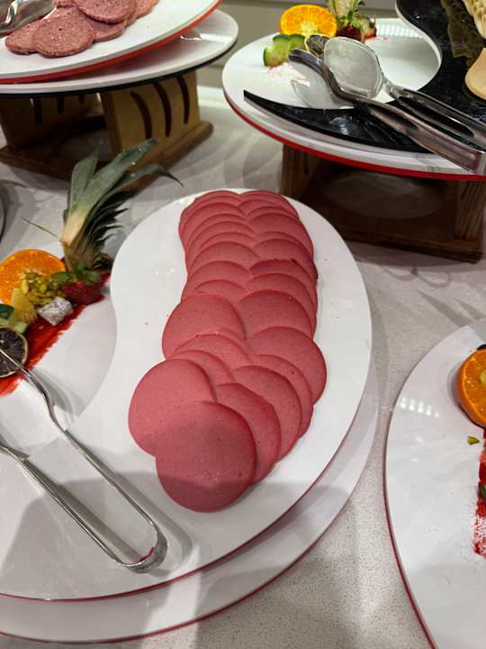 Gastro Serenity Queen Hotel