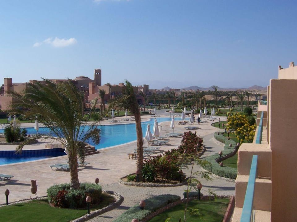 Blick vom Zimmer auf den Pool Sentido Akassia Beach