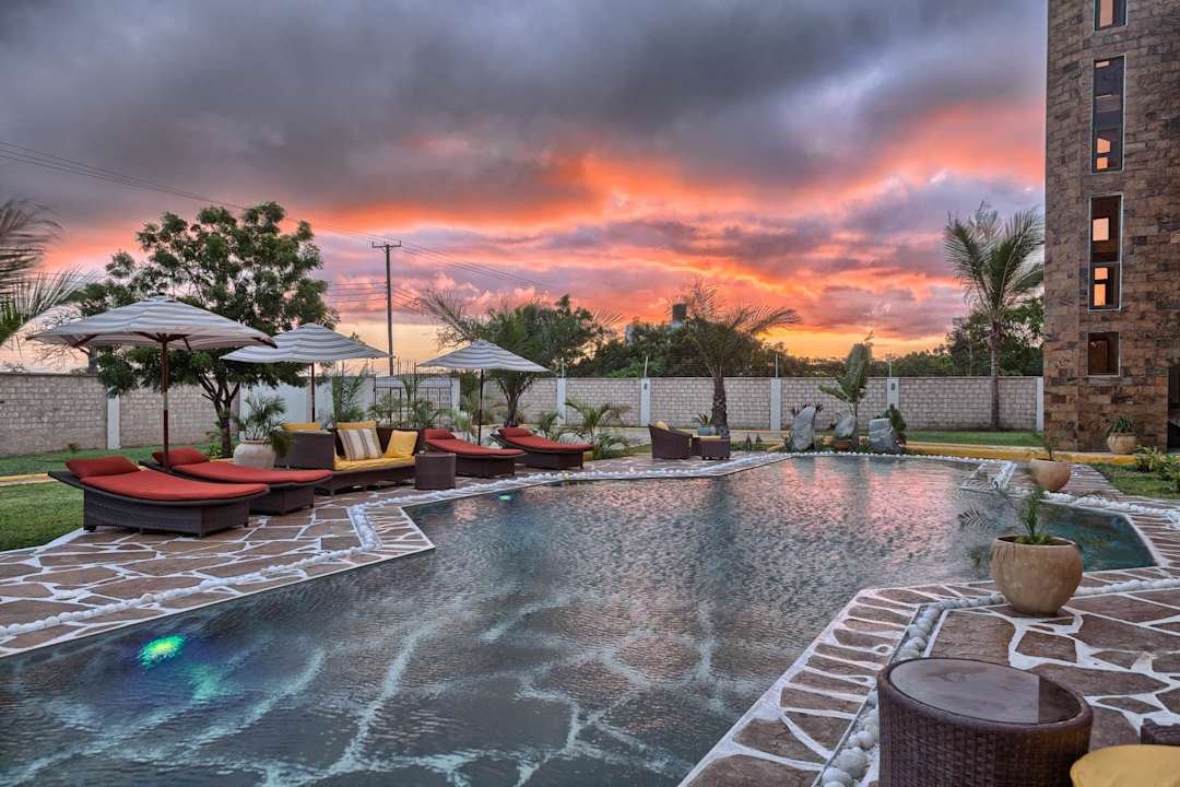 Pool Amani Luxury Apartments