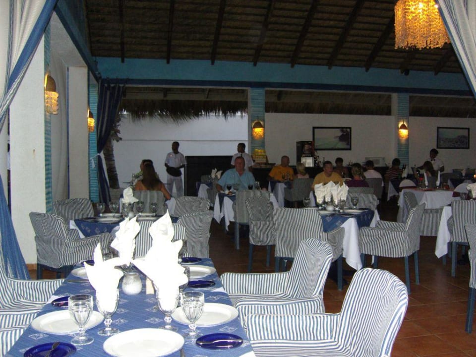 Fischdinner im Mare Nostrum Punta Cana Princess All Suites Resort & Spa