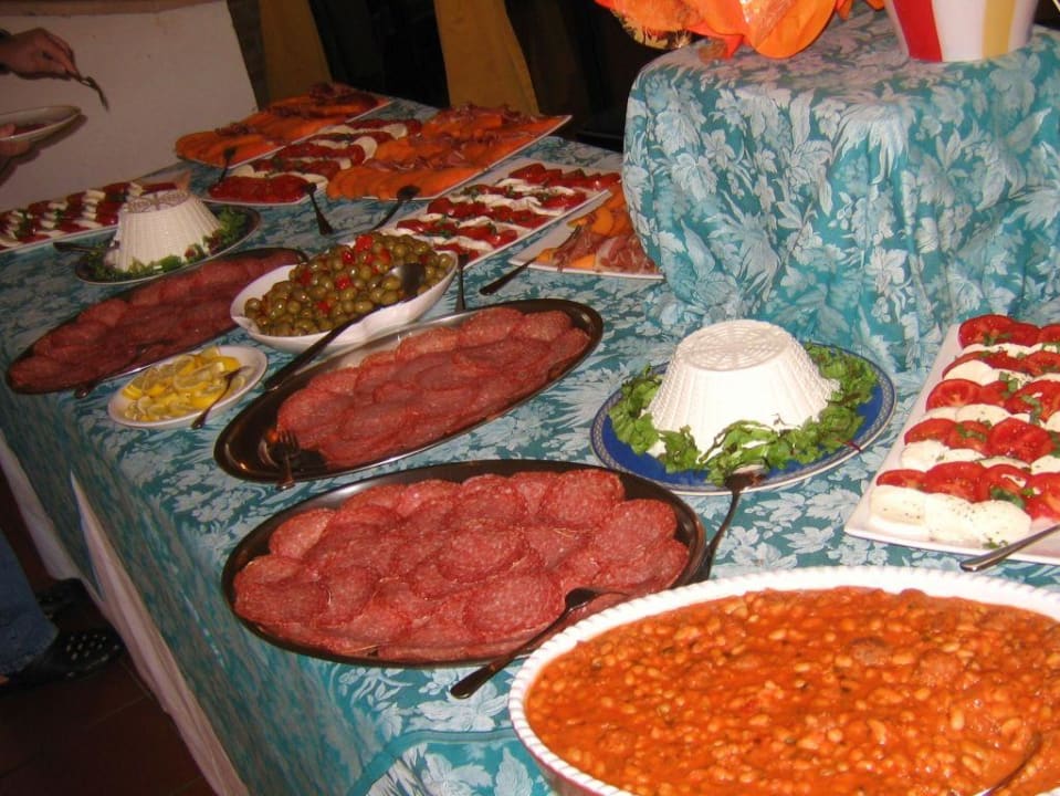 Buffet, toskanische Spezialitäten Villaggio Turistico Mare Si