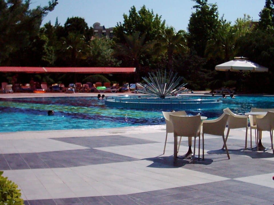 Am Pool Le Jardin Resort