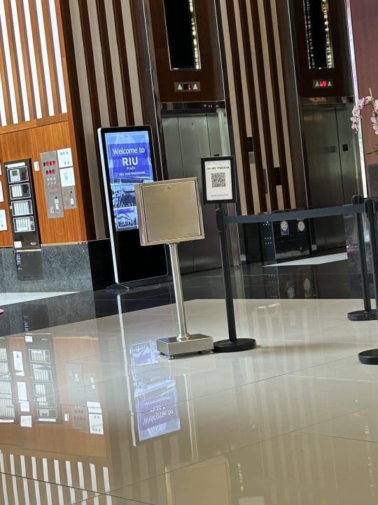 Lobby Hotel Riu Plaza Manhattan Times Square