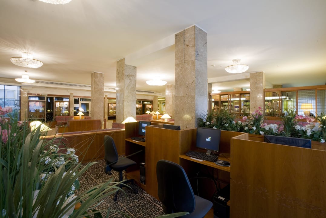 Pc Corner FH55 Grand Hotel Mediterraneo