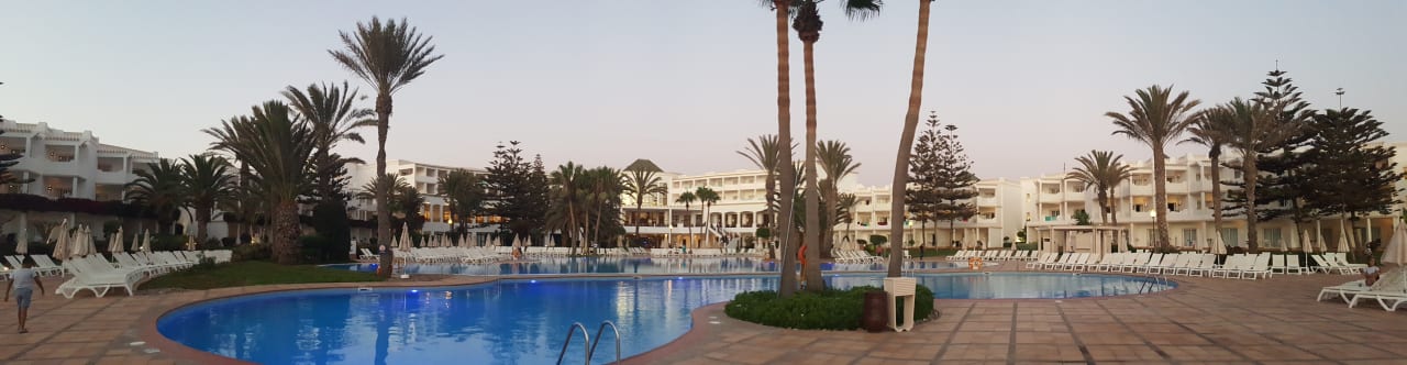 Außenansicht Iberostar Waves Founty Beach