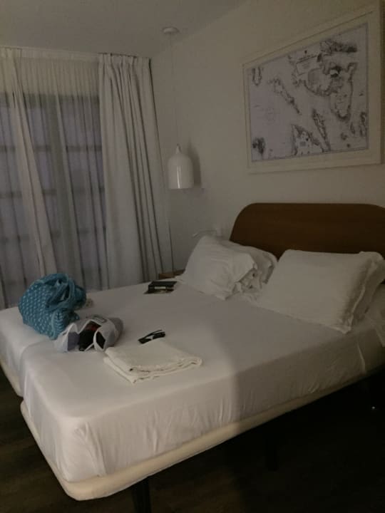 Zimmer H10 Ocean Suites