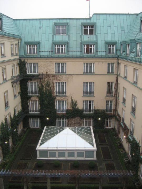 Zimmerausblick Hotel Adlon Kempinski Berlin